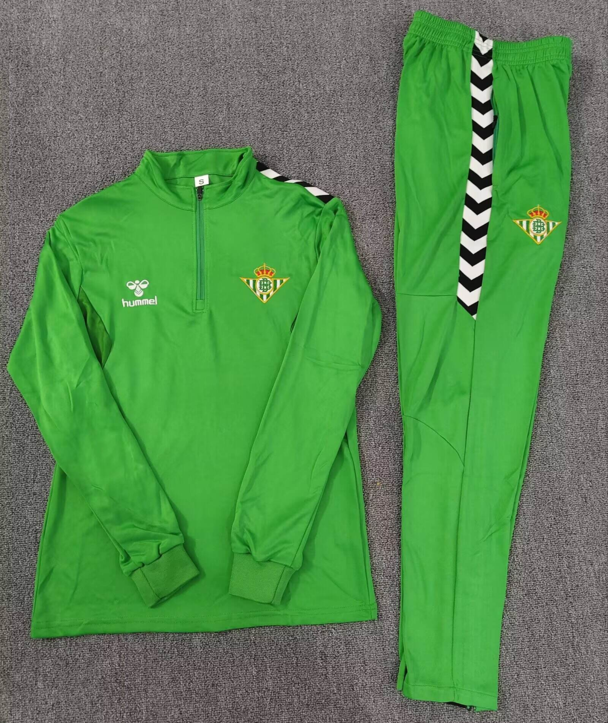 CONJUNTO DE BUZO MEDIO CIERRE REAL BETIS