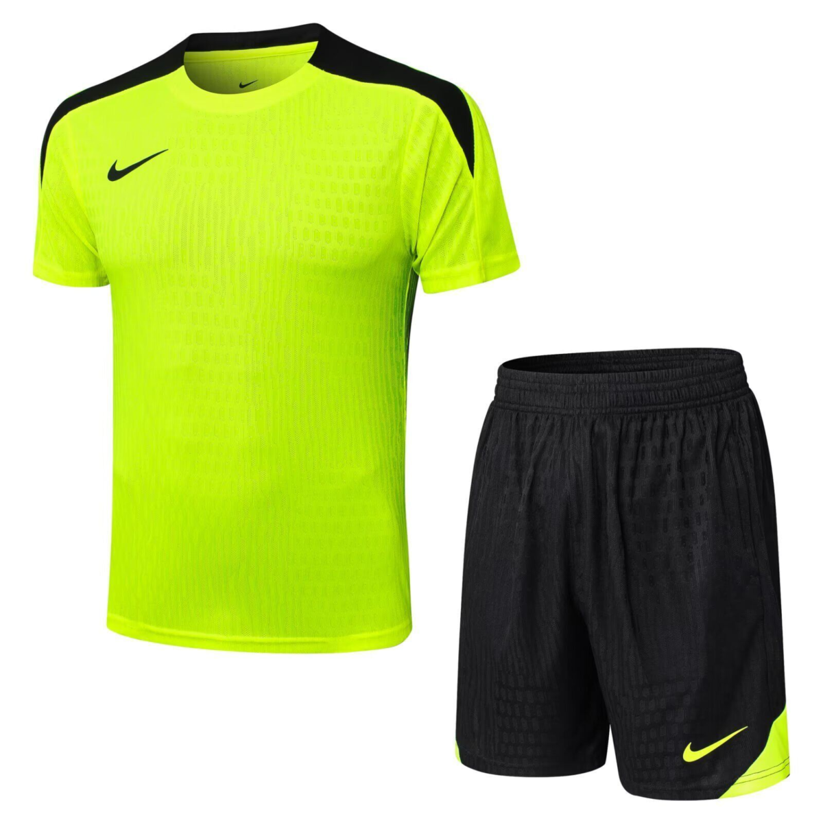 CONJUNTO DE ENTRENAMIENTO NIKE VERSIÓN JUGADOR