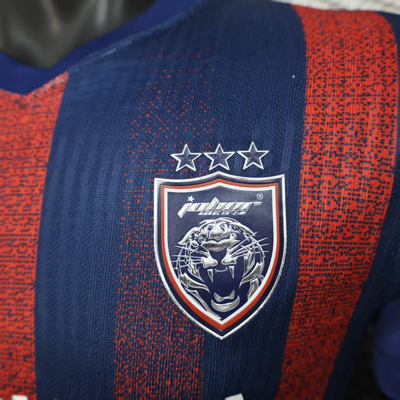 CAMISETA PRIMERA EQUIPACIÓN JOHOR 25/26 VERSIÓN JUGADOR - Imagen 4