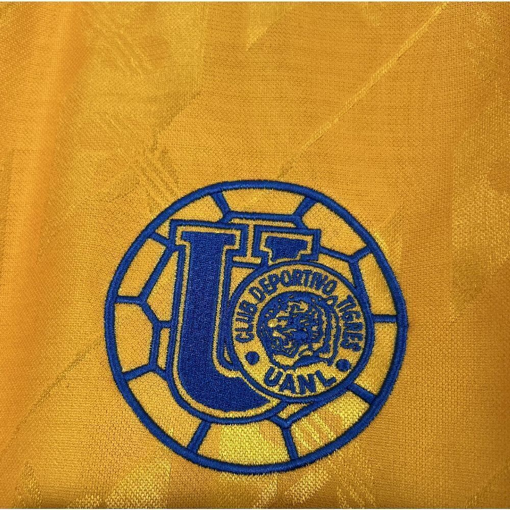 CAMISETA EDICIÓN ESPECIAL TIGRES 25/26 VERSIÓN FAN - Imagen 3