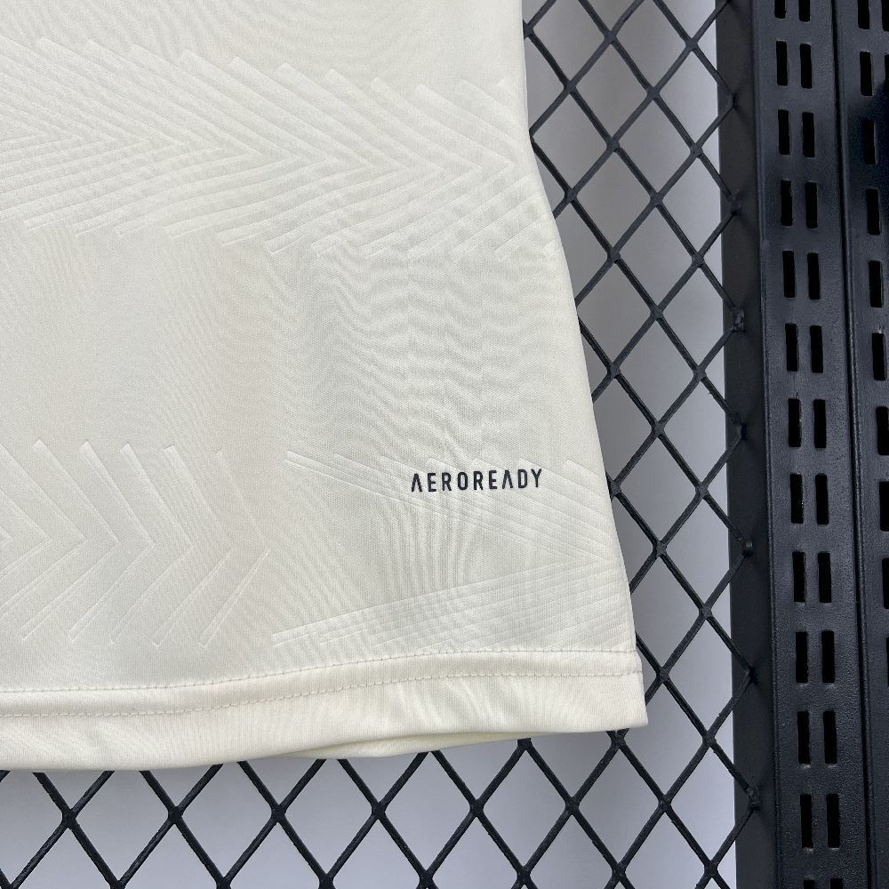 CAMISETA TERCERA EQUIPACIÓN FLAMENGO 2025 VERSIÓN FEMENINA - Imagen 6