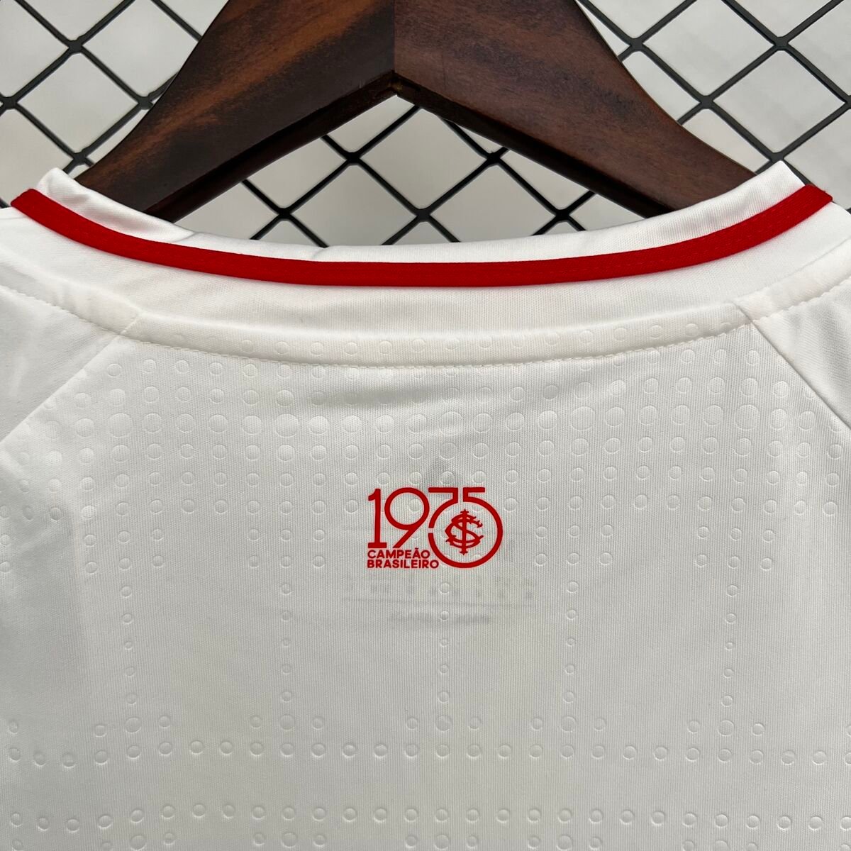 CAMISETA SEGUNDA EQUIPACIÓN INTERNACIONAL 2025 VERSIÓN FEMENINA - Imagen 8