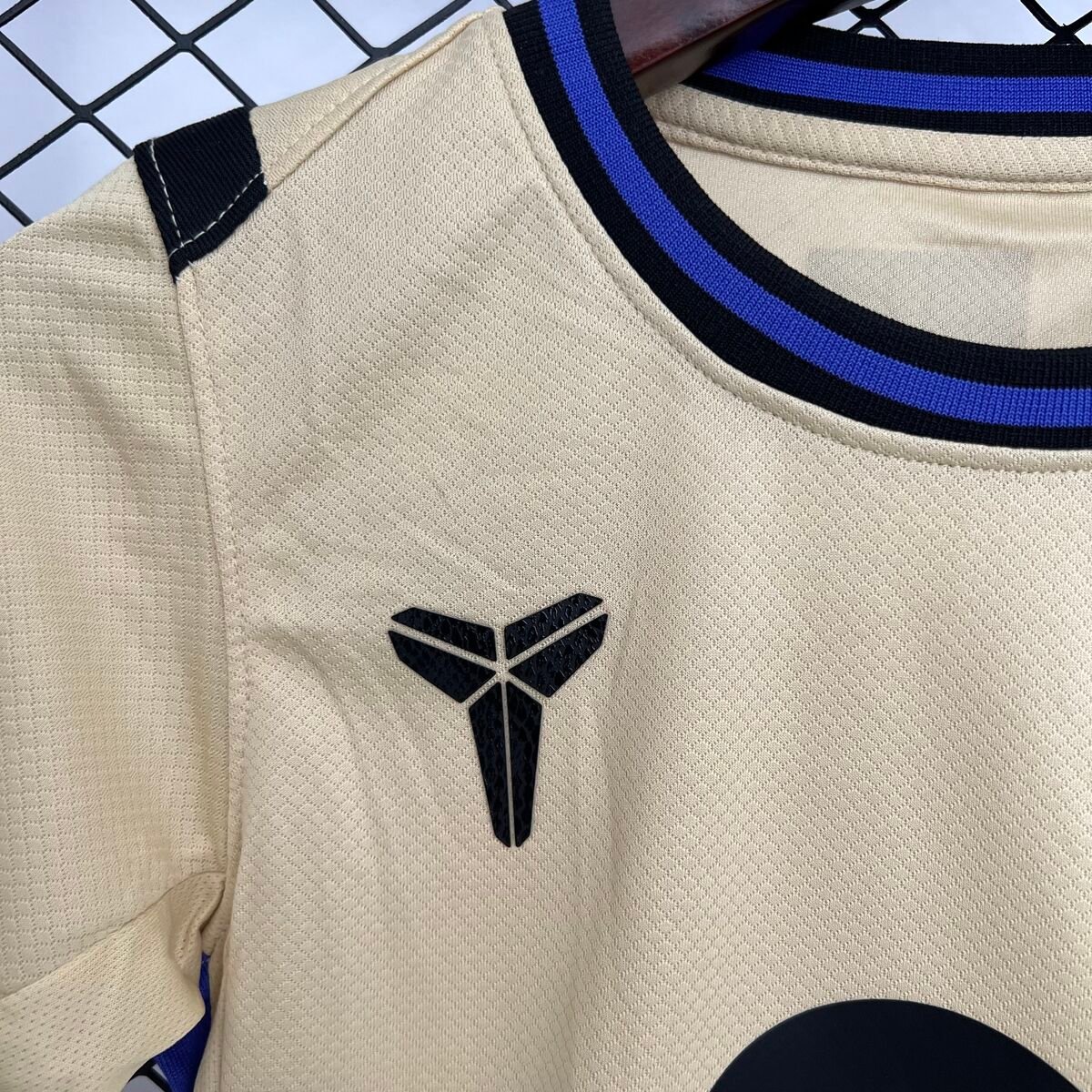 CAMISETA SEGUNDA EQUIPACIÓN BARCELONA 25/26 VERSIÓN INFANTIL - Imagen 3