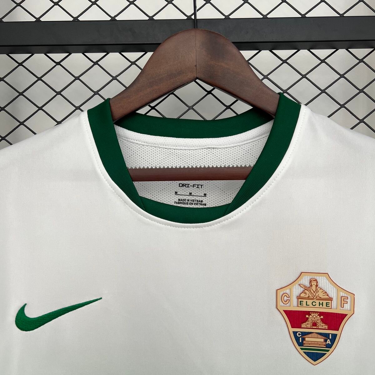CAMISETA PRIMERA EQUIPACIÓN ELCHE 25/26 VERSIÓN FAN - Imagen 2