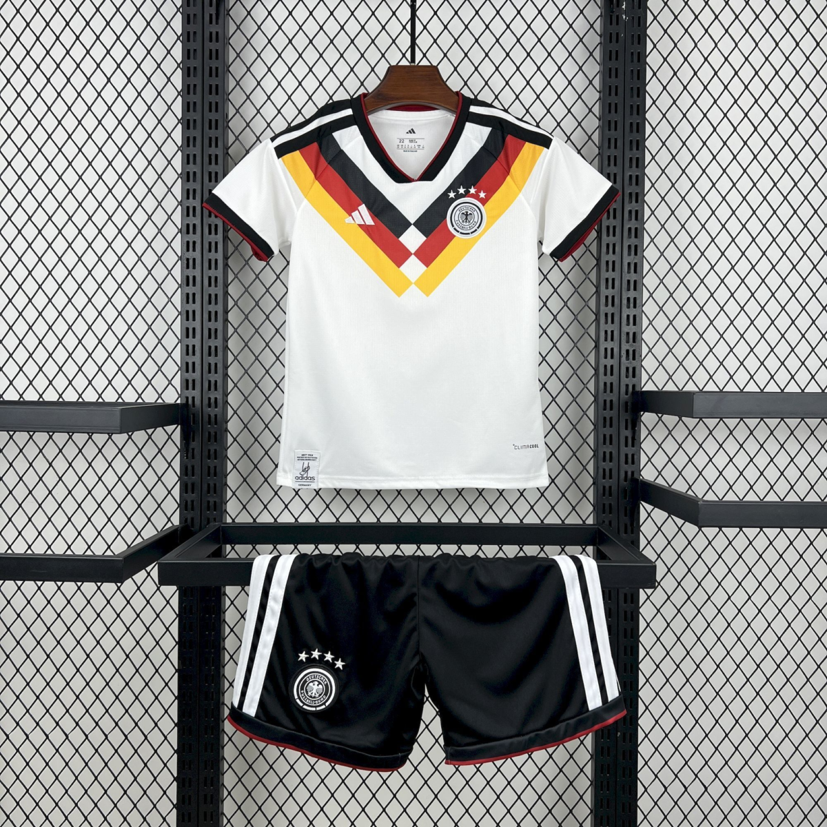 CAMISETA PRIMERA EQUIPACIÓN ALEMANIA 2026 VERSIÓN INFANTIL