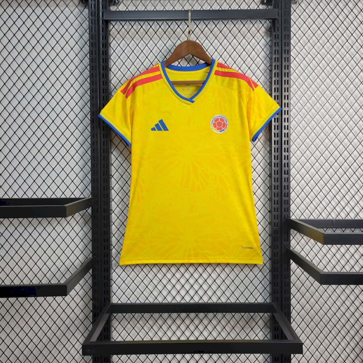 CAMISETA PRIMERA EQUIPACIÓN COLOMBIA 2026 VERSIÓN FEMENINA