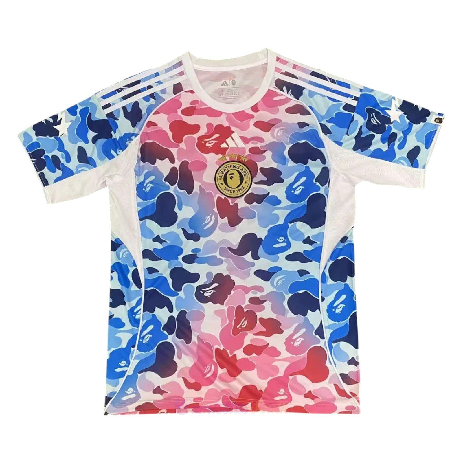 CAMISETA ADIDAS x BAPE 2025 VERSIÓN FAN