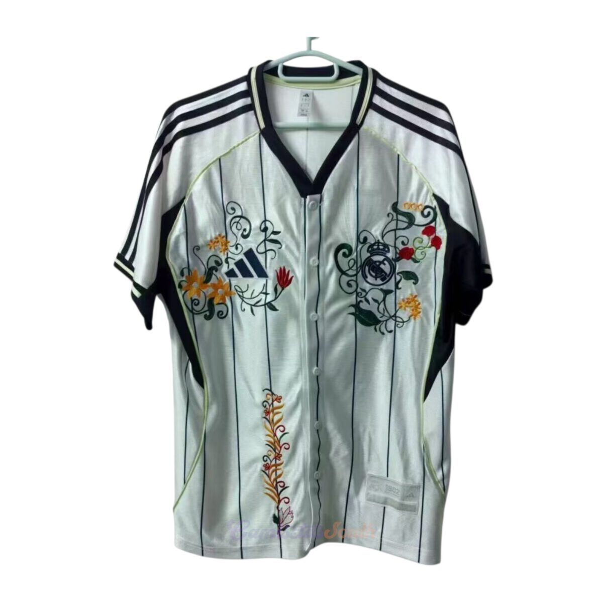 CAMISETA CONCEPTO REAL MADRID VERSIÓN FAN