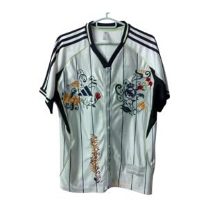 CAMISETA CONCEPTO REAL MADRID VERSIÓN FAN