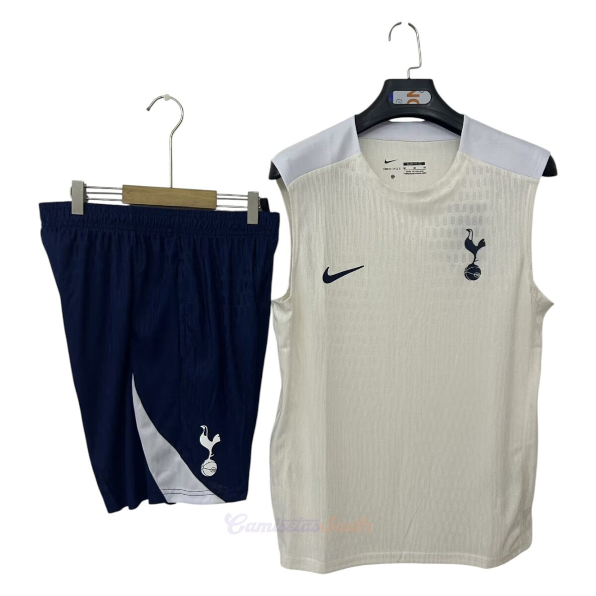CONJUNTO DE ENTRENAMIENTO TOTTENHAM 25/26 VERSIÓN JUGADOR