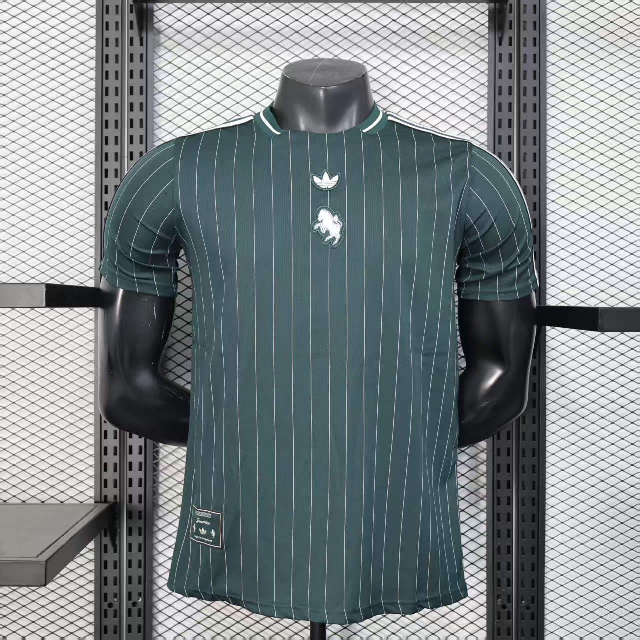 POLERA DE SALIDA JUVENTUS 25/26 VERSIÓN JUGADOR
