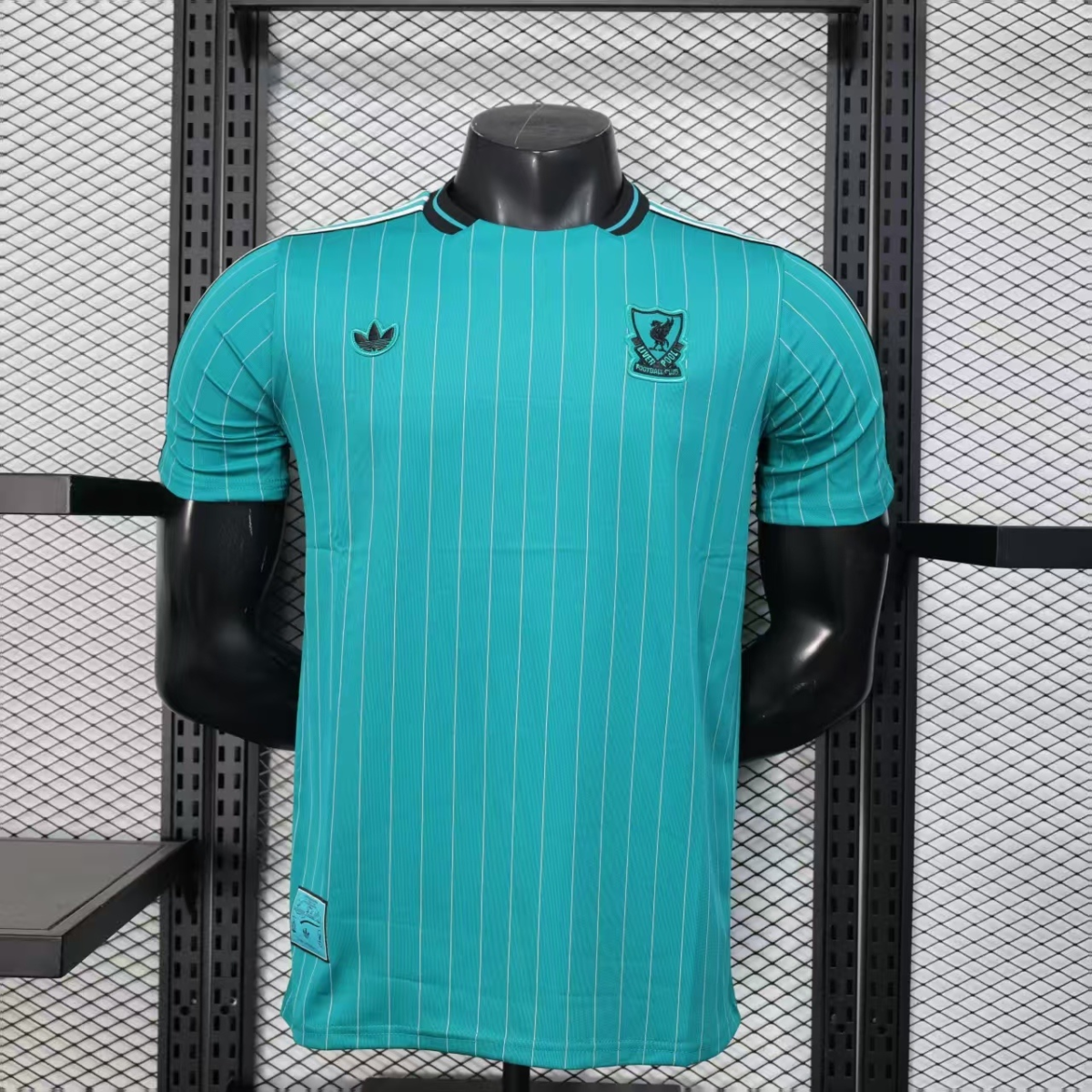 POLERA DE SALIDA LIVERPOOL 25/26 VERSIÓN JUGADOR