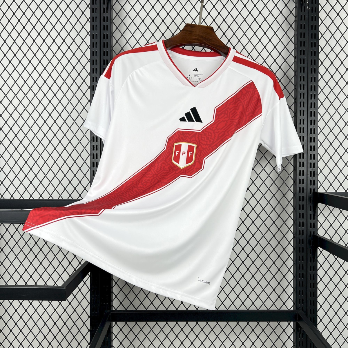 CAMISETA PRIMERA EQUIPACIÓN PERÚ 2026 VERSIÓN FAN