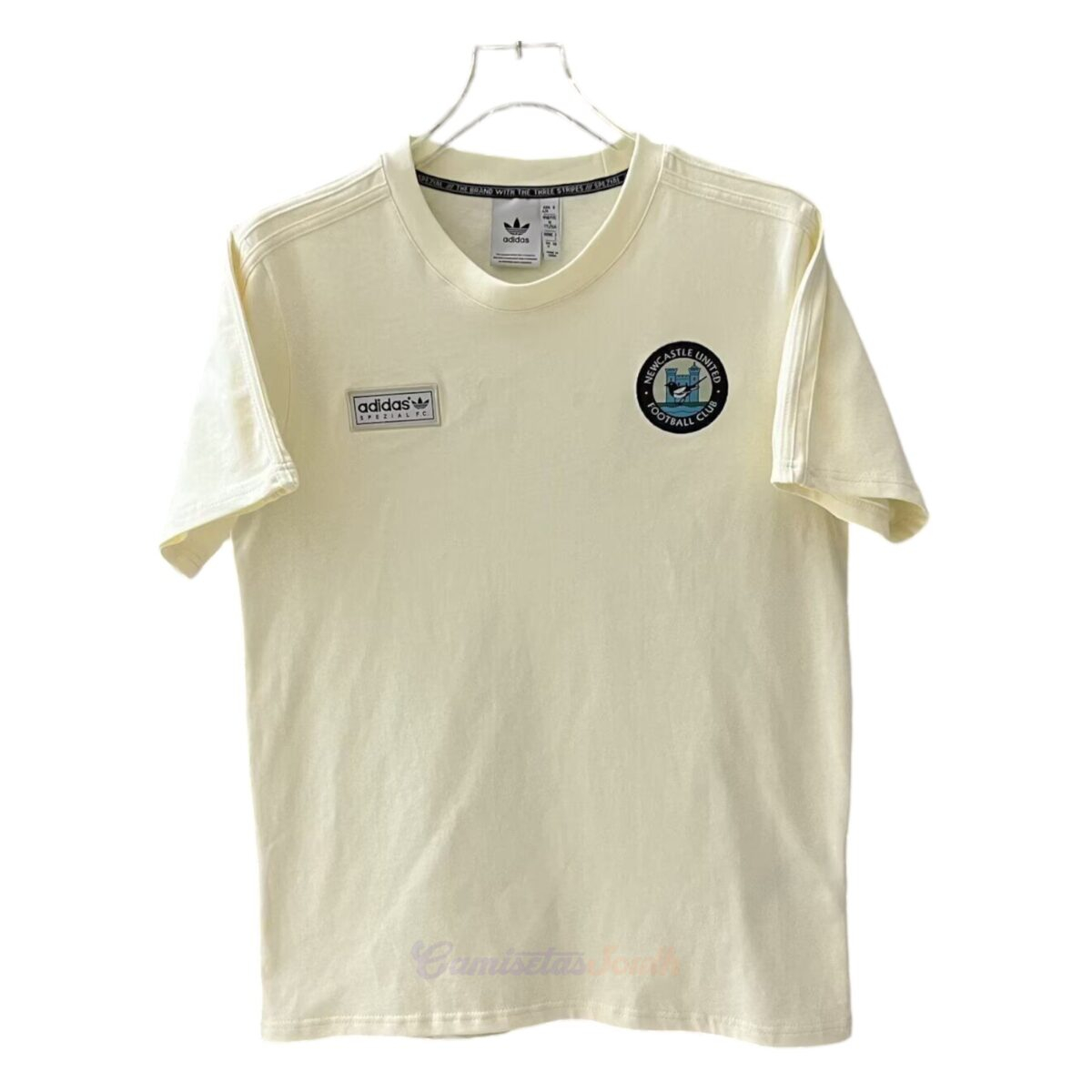 POLERA DE SALIDA NEWCASTLE 25/26 VERSIÓN FAN