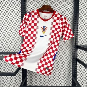 CAMISETA PRIMERA EQUIPACIÓN CROACIA 2026 VERSIÓN FAN