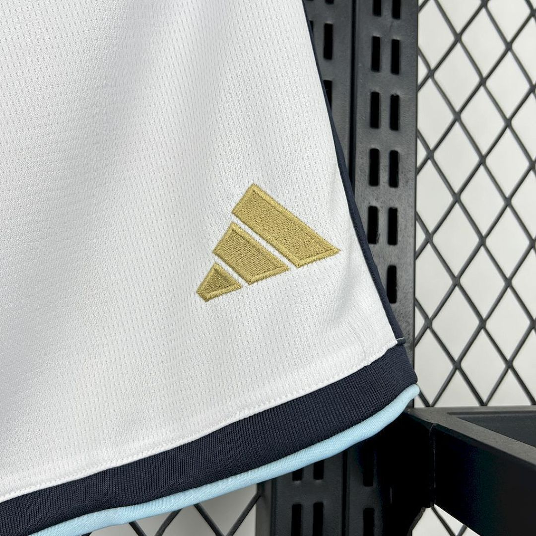 SHORTS PRIMERA EQUIPACIÓN ARGENTINA 2026 - Imagen 4