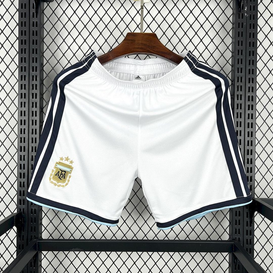 SHORTS PRIMERA EQUIPACIÓN ARGENTINA 2026