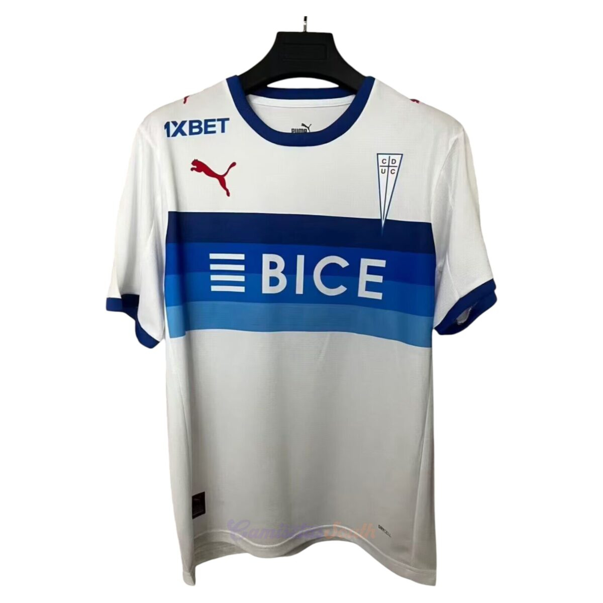 CAMISETA PRIMERA EQUIPACIÓN U. CATÓLICA 2026 VERSIÓN FAN