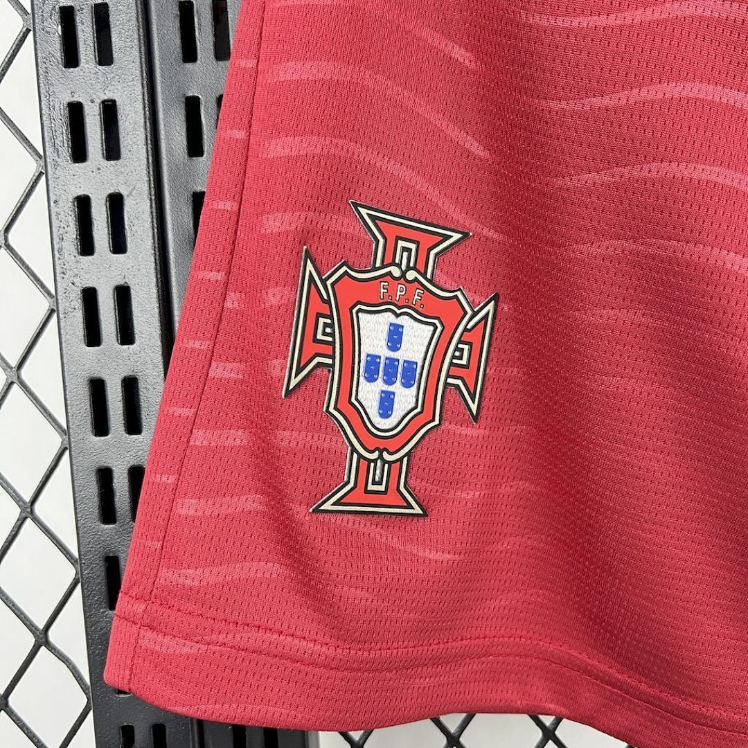 SHORTS PRIMERA EQUIPACIÓN PORTUGAL 2026 - Imagen 2