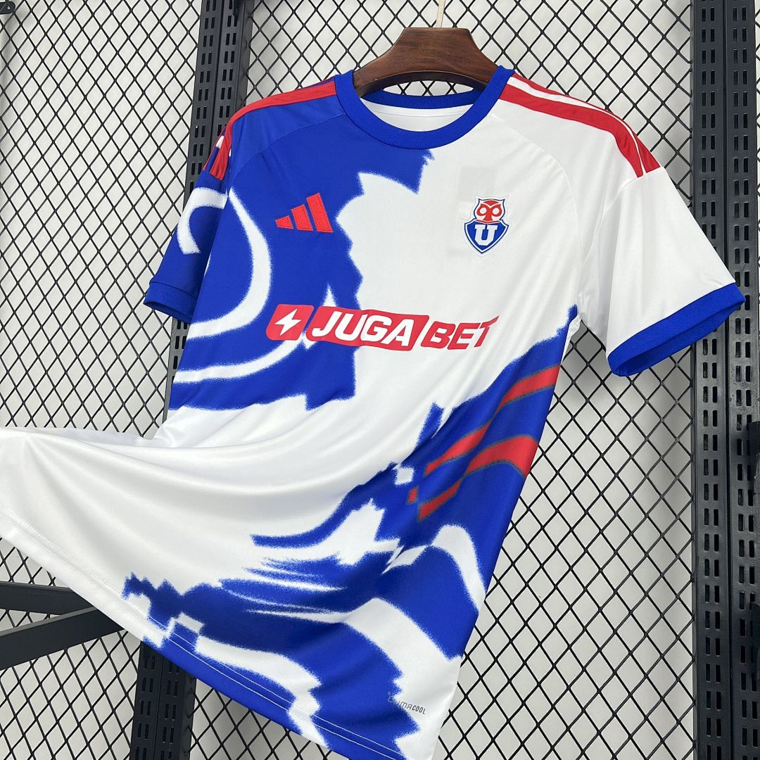 CAMISETA SEGUNDA EQUIPACIÓN U. DE CHILE 2026 VERSIÓN FAN - Imagen 6