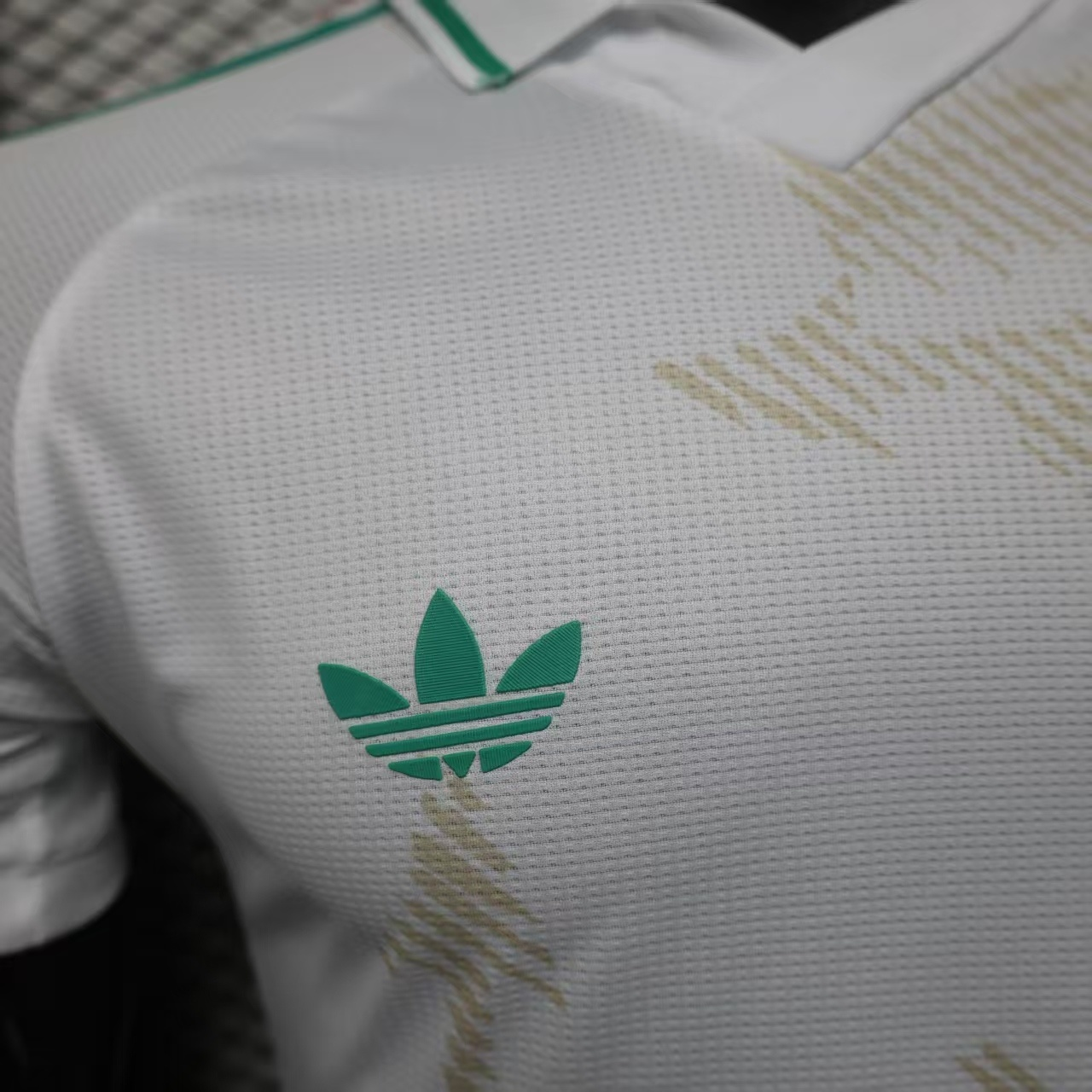 CAMISETA SEGUNDA EQUIPACIÓN GALES 2026 VERSIÓN JUGADOR - Imagen 3