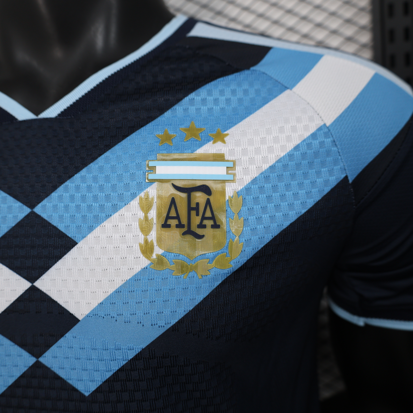 CAMISETA CONCEPTO ARGENTINA VERSIÓN JUGADOR - Imagen 4