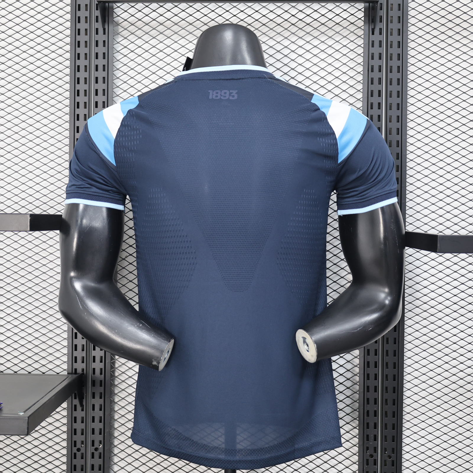 CAMISETA CONCEPTO ARGENTINA VERSIÓN JUGADOR - Imagen 9