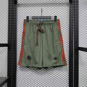 SHORTS EDICIÓN ESPECIAL BAYERN MUNICH 25/26