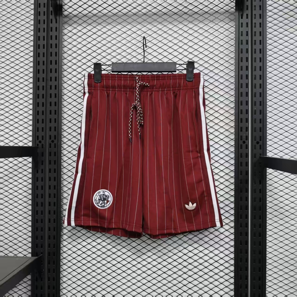 SHORTS EDICIÓN ESPECIAL AJAX 25/26