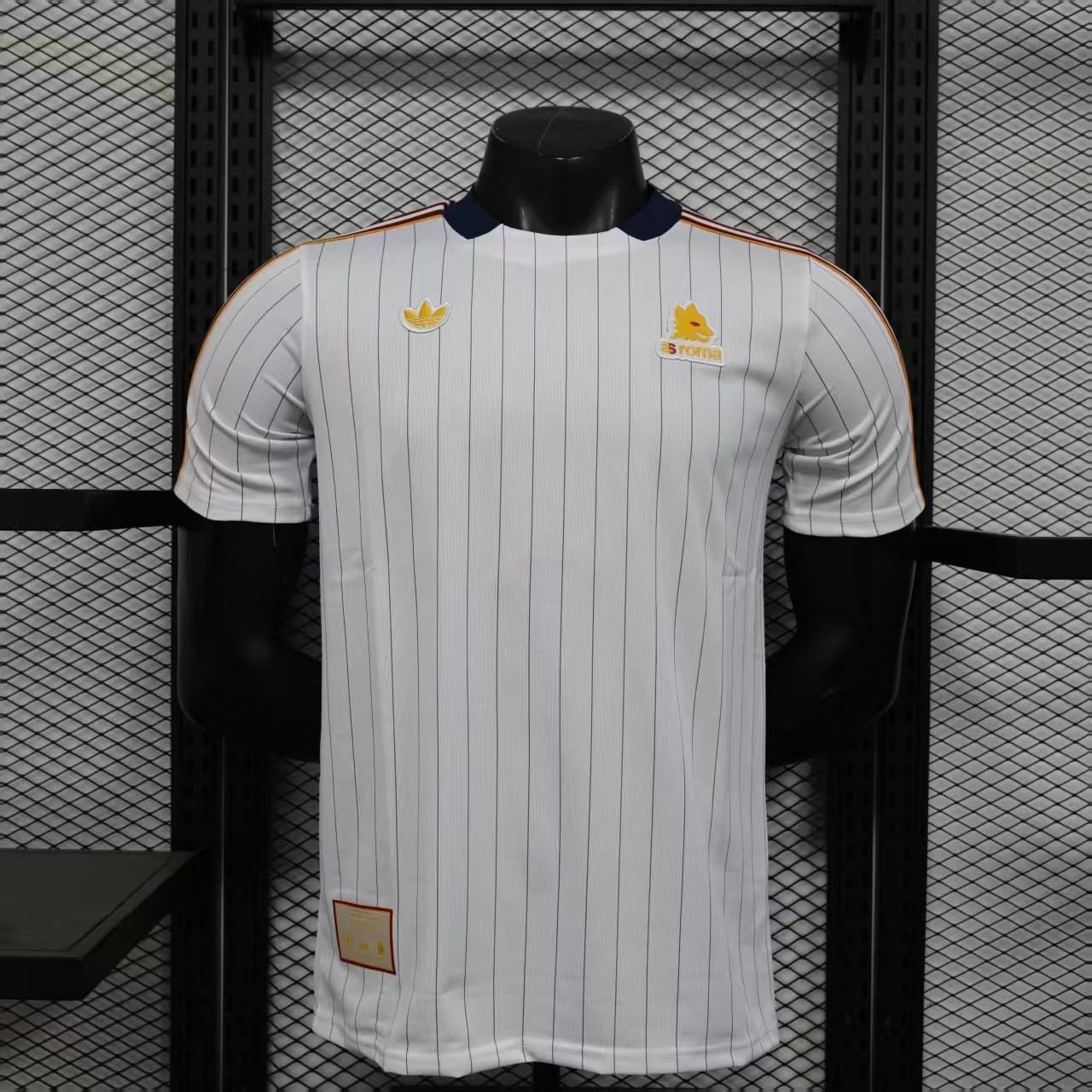 POLERA DE SALIDA AS ROMA 25/26 VERSIÓN JUGADOR
