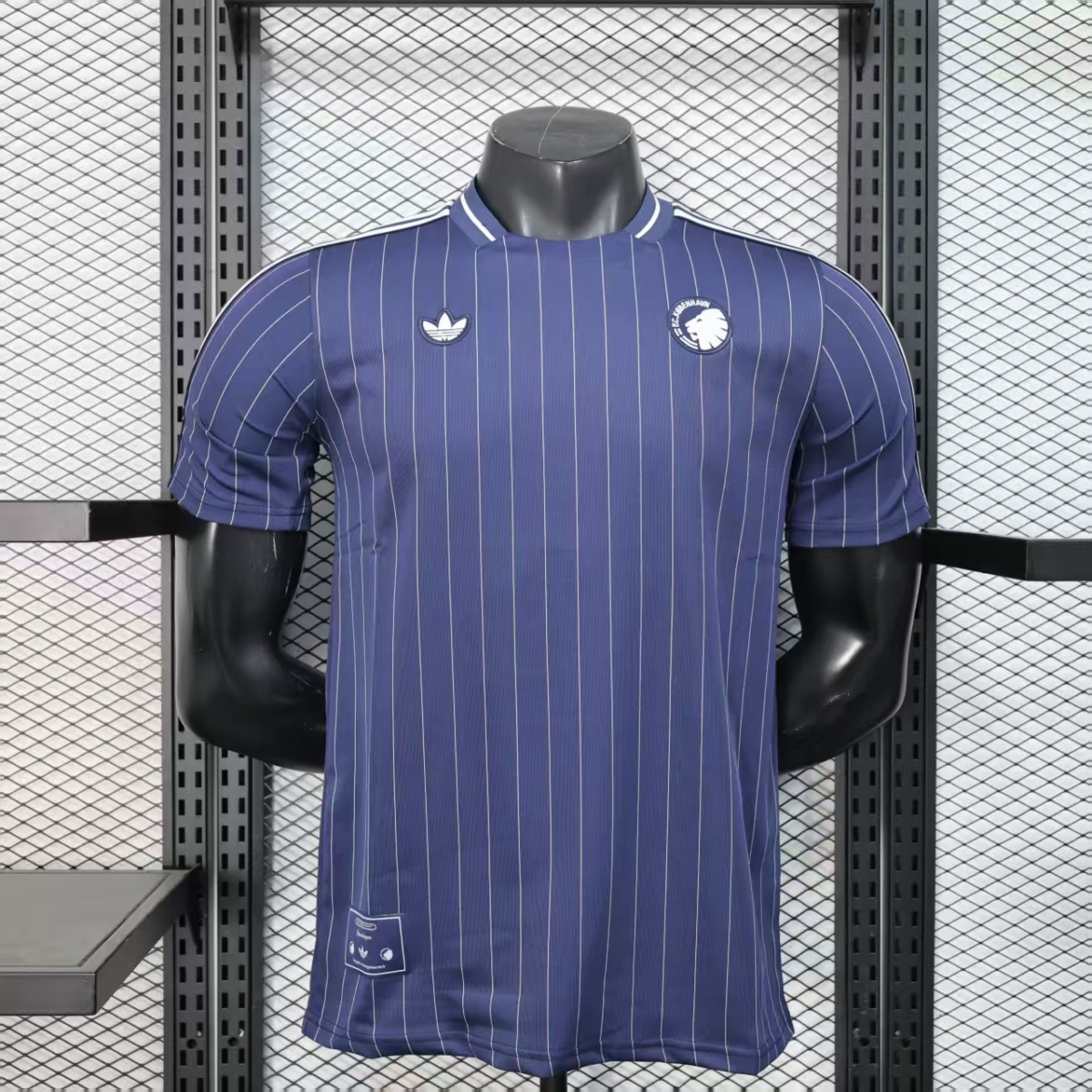 POLERA DE SALIDA FC COPENHAGEN 25/26 VERSIÓN JUGADOR