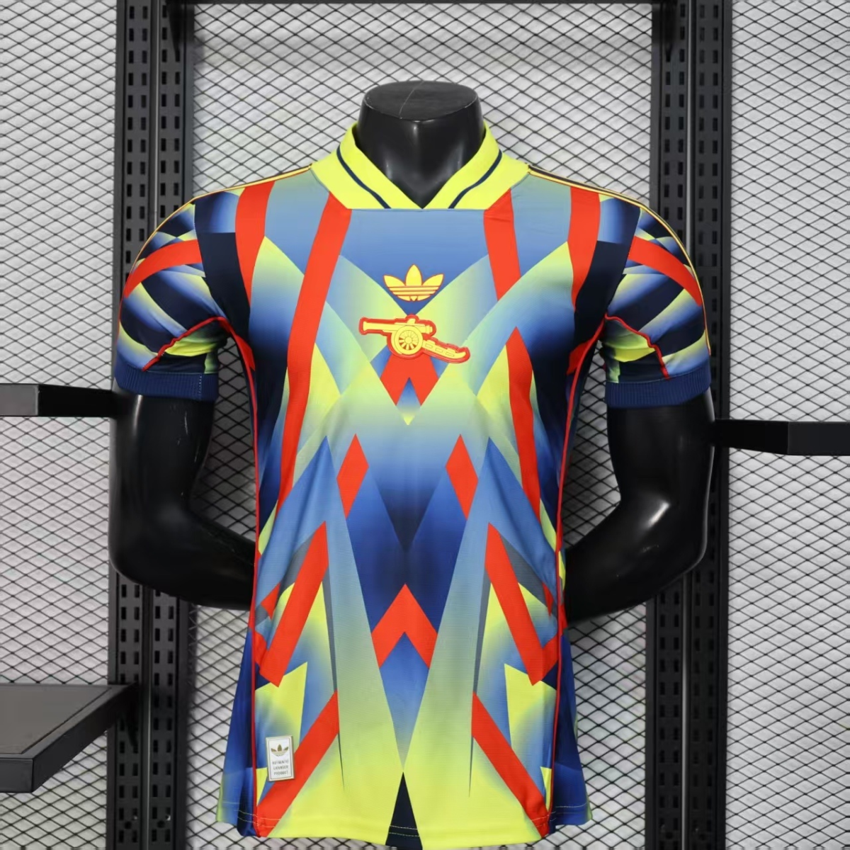 POLERA DE SALIDA ARSENAL 25/26 VERSIÓN JUGADOR