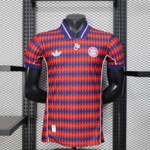 POLERA DE SALIDA BAYERN MUNICH 25/26 VERSIÓN JUGADOR