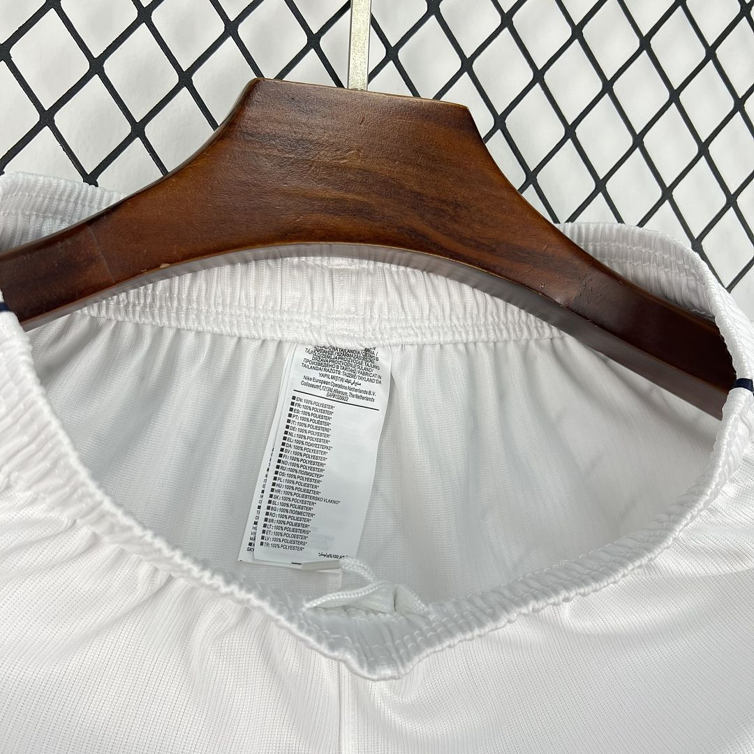 SHORTS PRIMERA EQUIPACIÓN INGLATERRA 2026 - Imagen 4