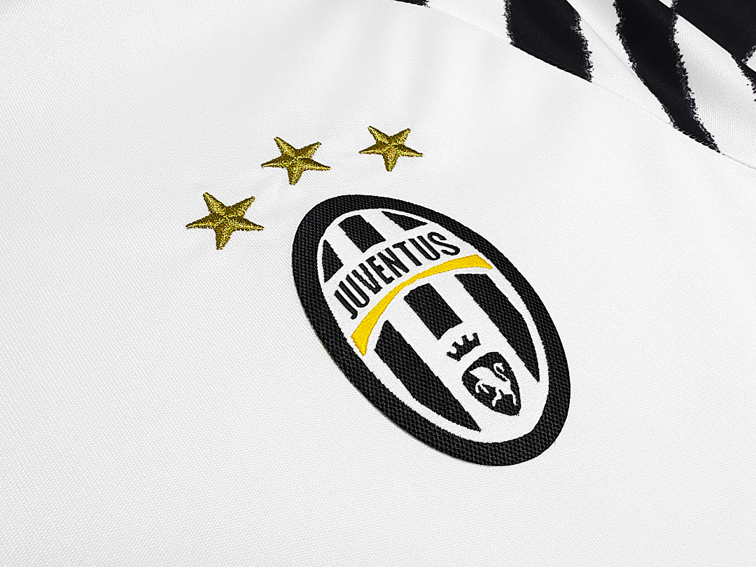 CAMISETA TERCERA EQUIPACIÓN JUVENTUS 2016/17 - Imagen 4