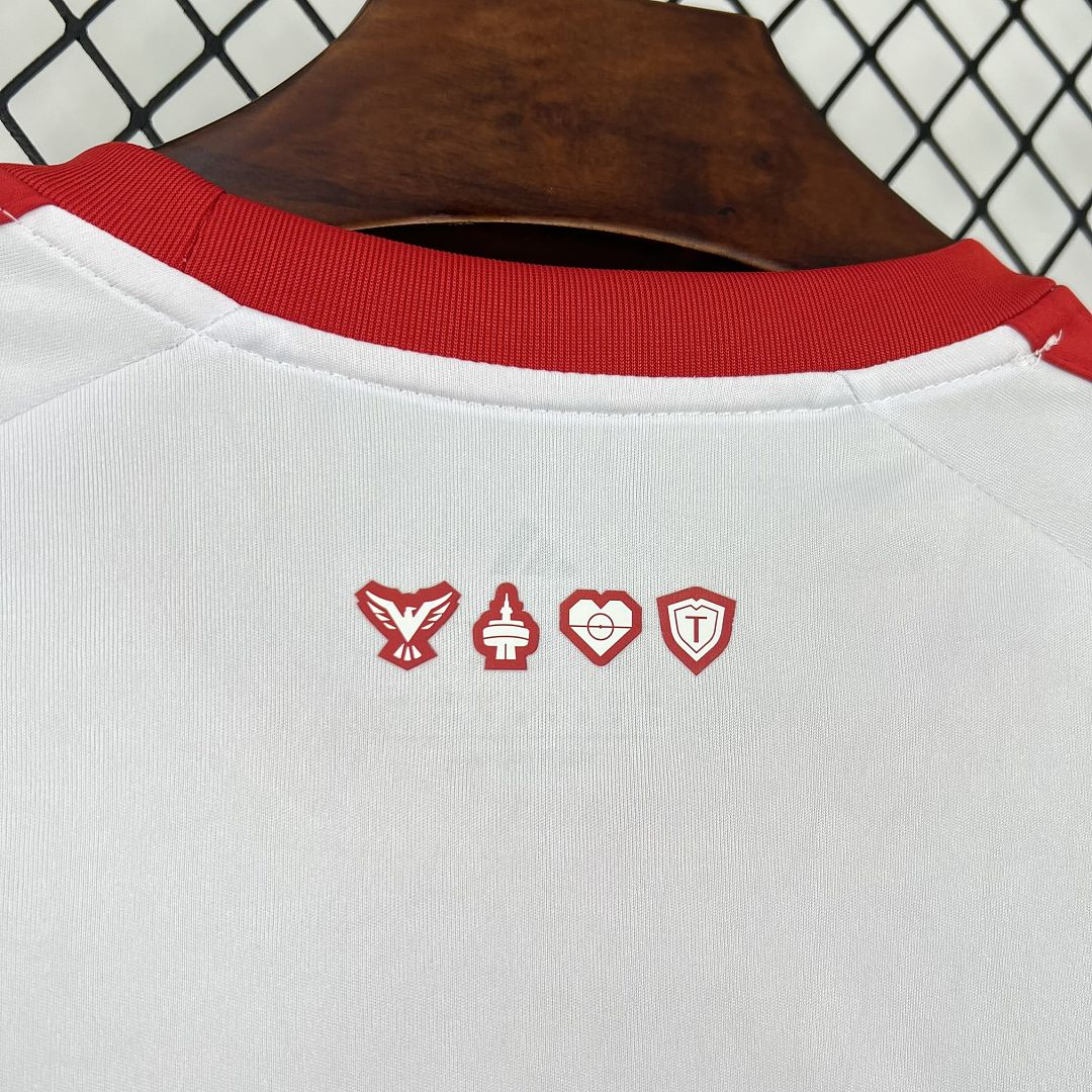 CAMISETA SEGUNDA EQUIPACIÓN TORONTO FC 2026 VERSIÓN FAN - Imagen 9