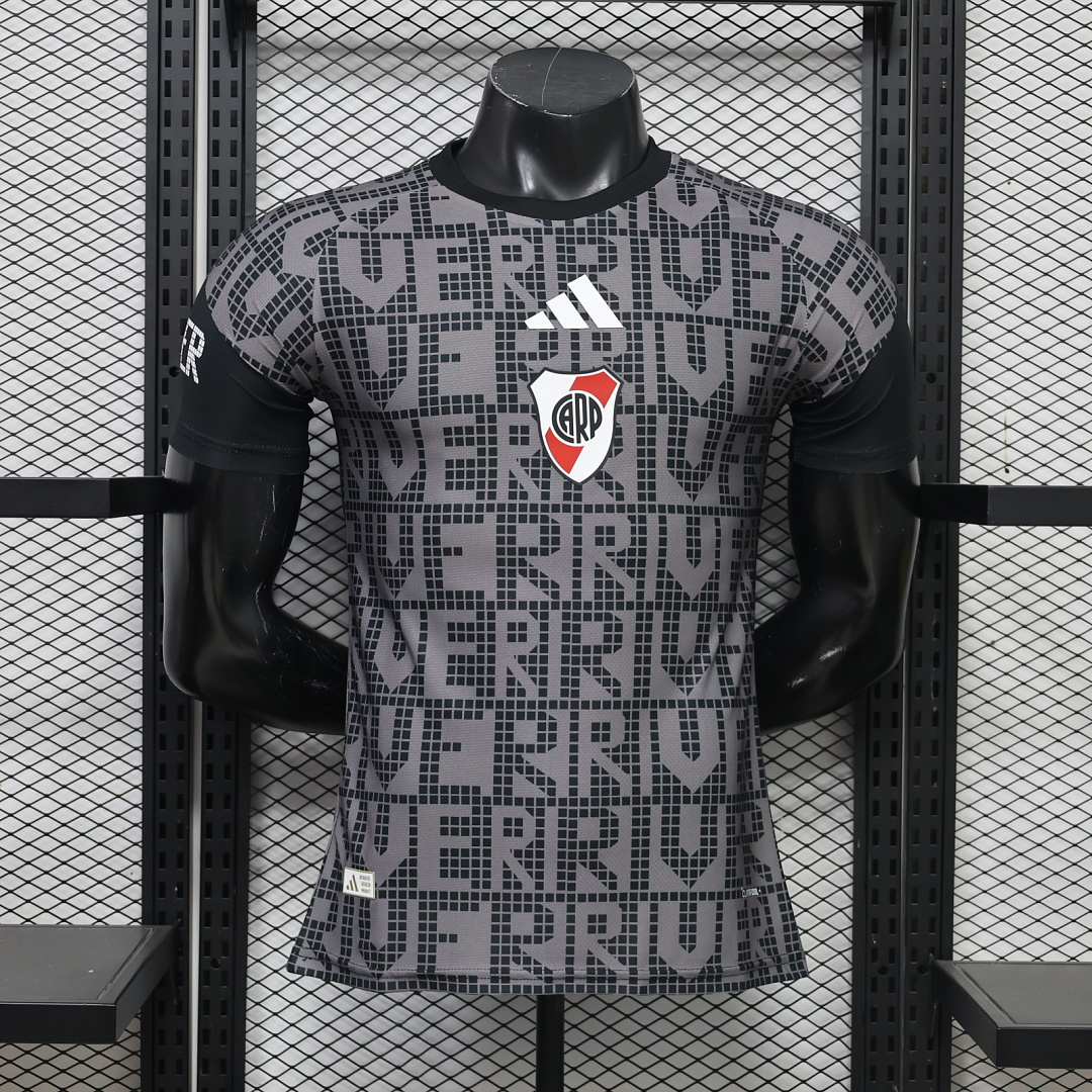 CAMISETA ENTRENAMIENTO RIVER PLATE 2026 VERSIÓN JUGADOR