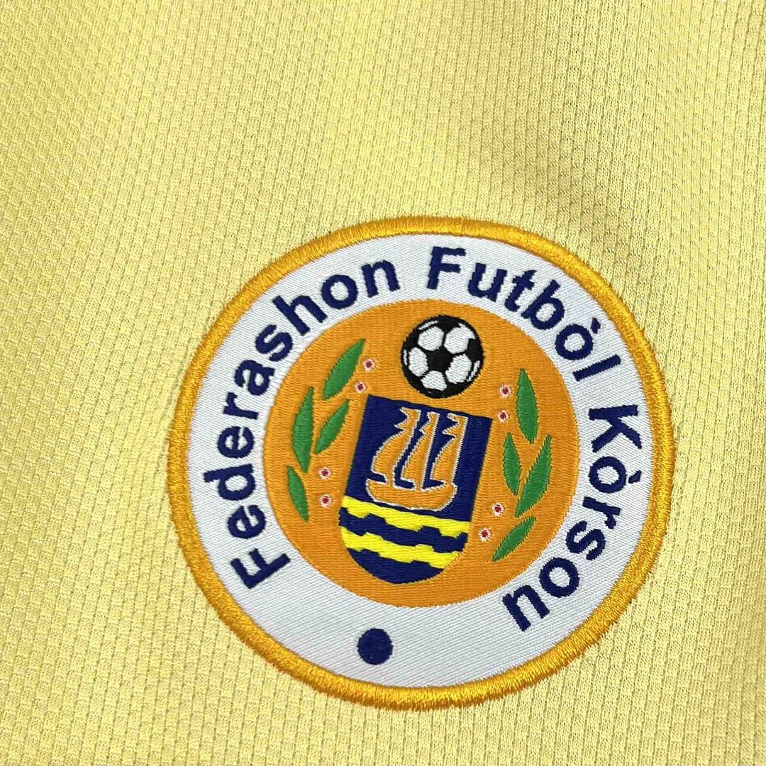 CAMISETA SEGUNDA EQUIPACIÓN CURAZAO 2026 VERSIÓN FAN - Imagen 4