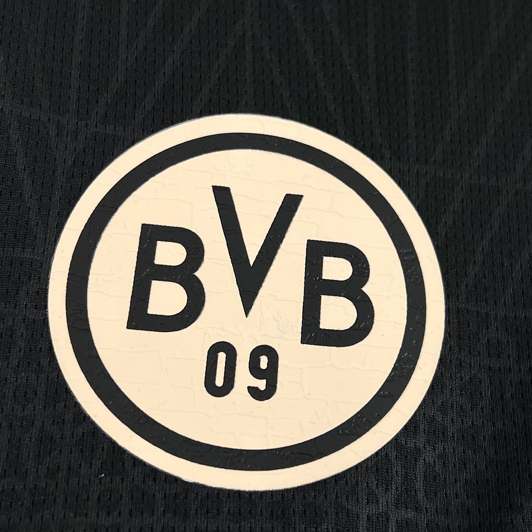 CAMISETA EDICIÓN ESPECIAL BORUSSIA DORTMUND 25/26 VERSIÓN FAN - Imagen 4