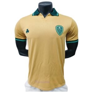 CAMISETA EDICIÓN ESPECIAL LEEDS UNITED 25/26 VERSIÓN FAN