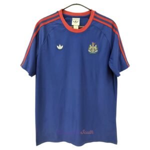 POLERA DE SALIDA NEWCASTLE 25/26 VERSIÓN FAN