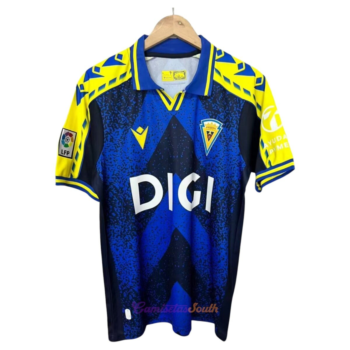 CAMISETA EDICIÓN ESPECIAL CÁDIZ 25/26 VERSIÓN FAN