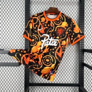 CAMISETA ENTRENAMIENTO x PATTA PAÍSES BAJOS 2026 VERSIÓN FAN