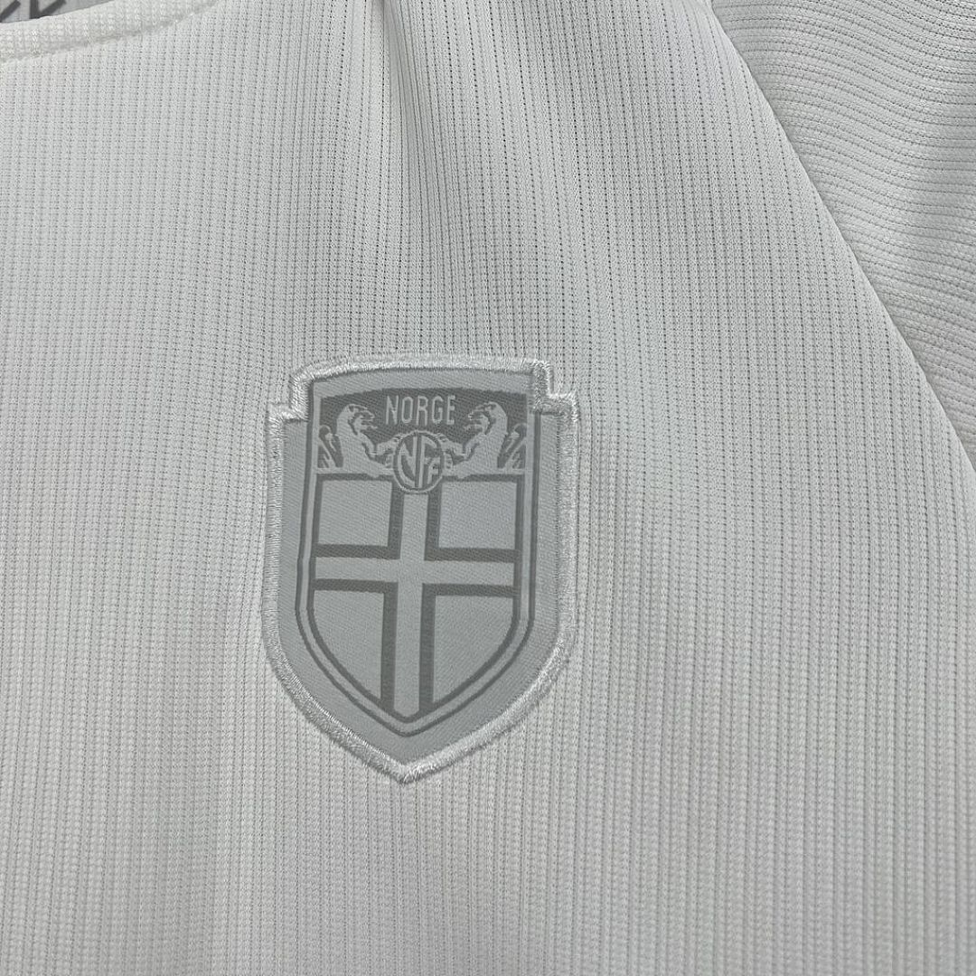 CAMISETA TERCERA EQUIPACIÓN NORUEGA 2026 VERSIÓN INFANTIL - Imagen 4