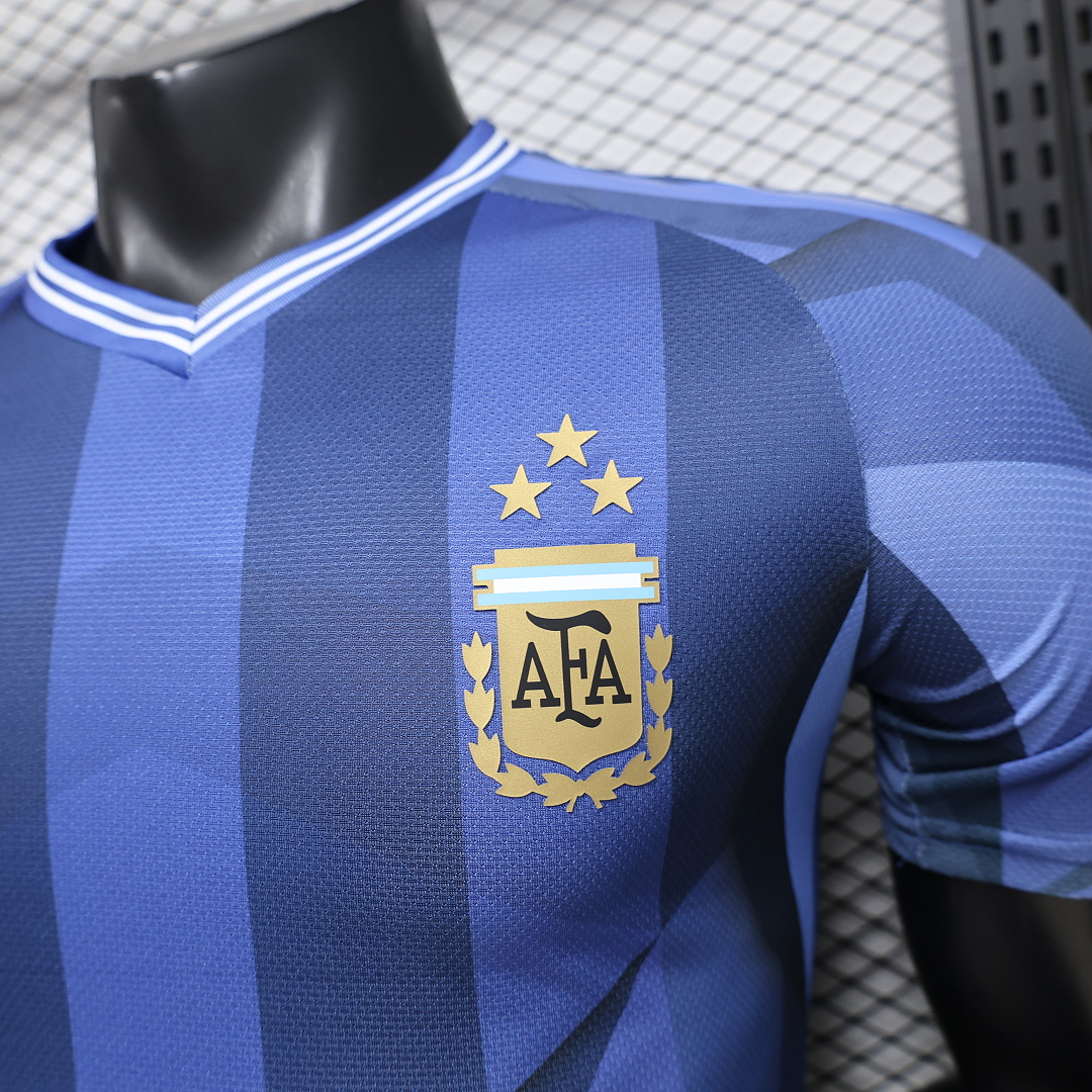 CAMISETA CONCEPTO ARGENTINA VERSIÓN JUGADOR - Imagen 4