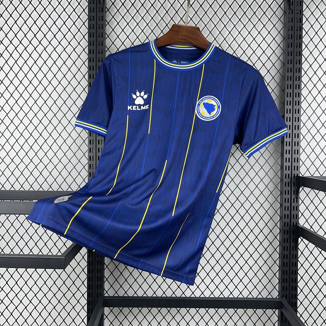 CAMISETA PRIMERA EQUIPACIÓN BOSNIA Y HERZEGOVINA 2026 VERSIÓN FAN