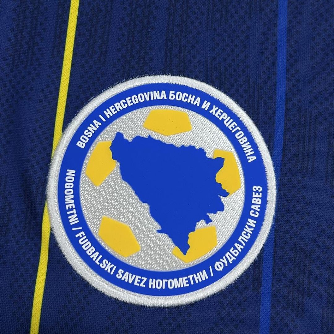 CAMISETA PRIMERA EQUIPACIÓN BOSNIA Y HERZEGOVINA 2026 VERSIÓN FAN - Imagen 3