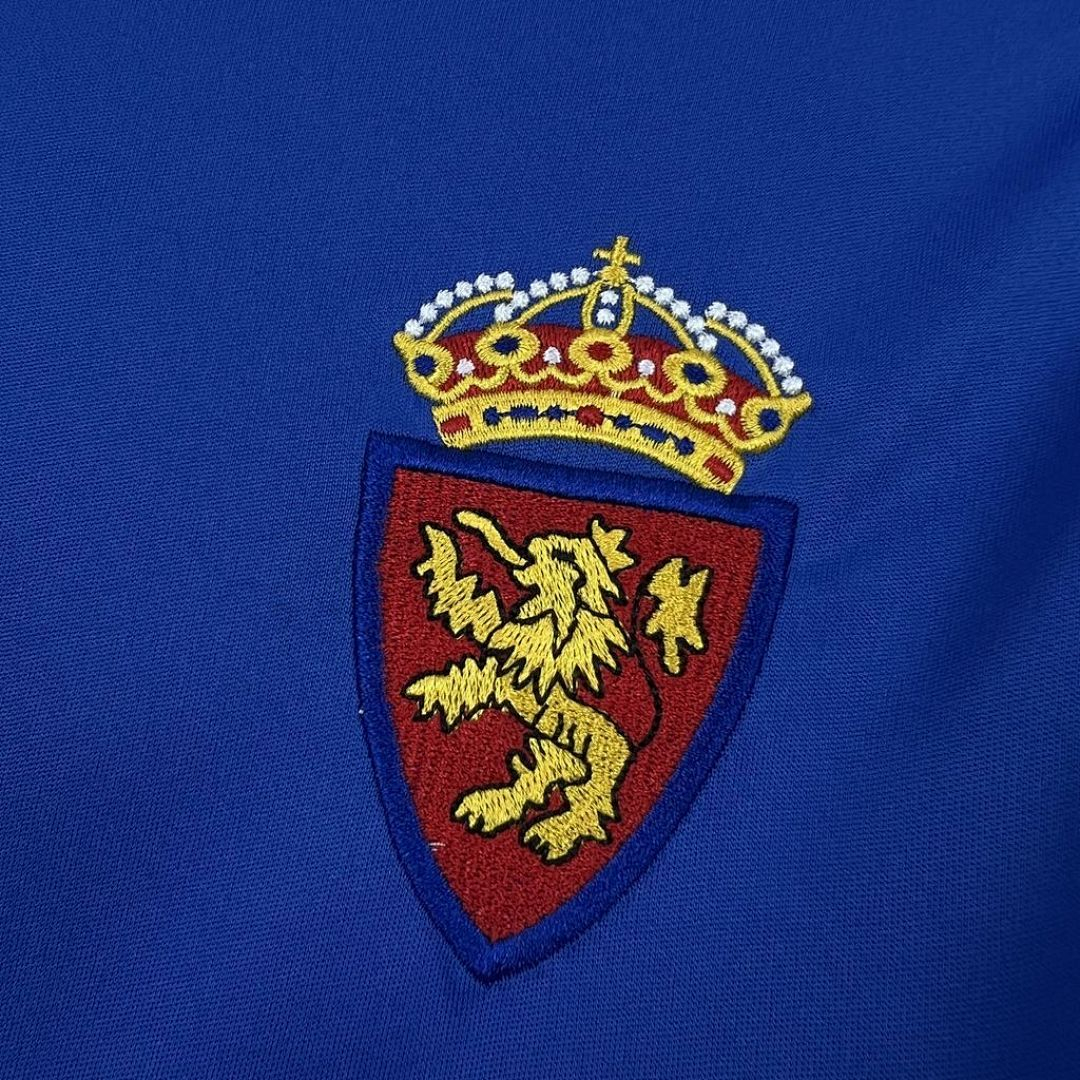 CAMISETA EDICIÓN ESPECIAL REAL ZARAGOZA 25/26 VERSIÓN FAN - Imagen 4