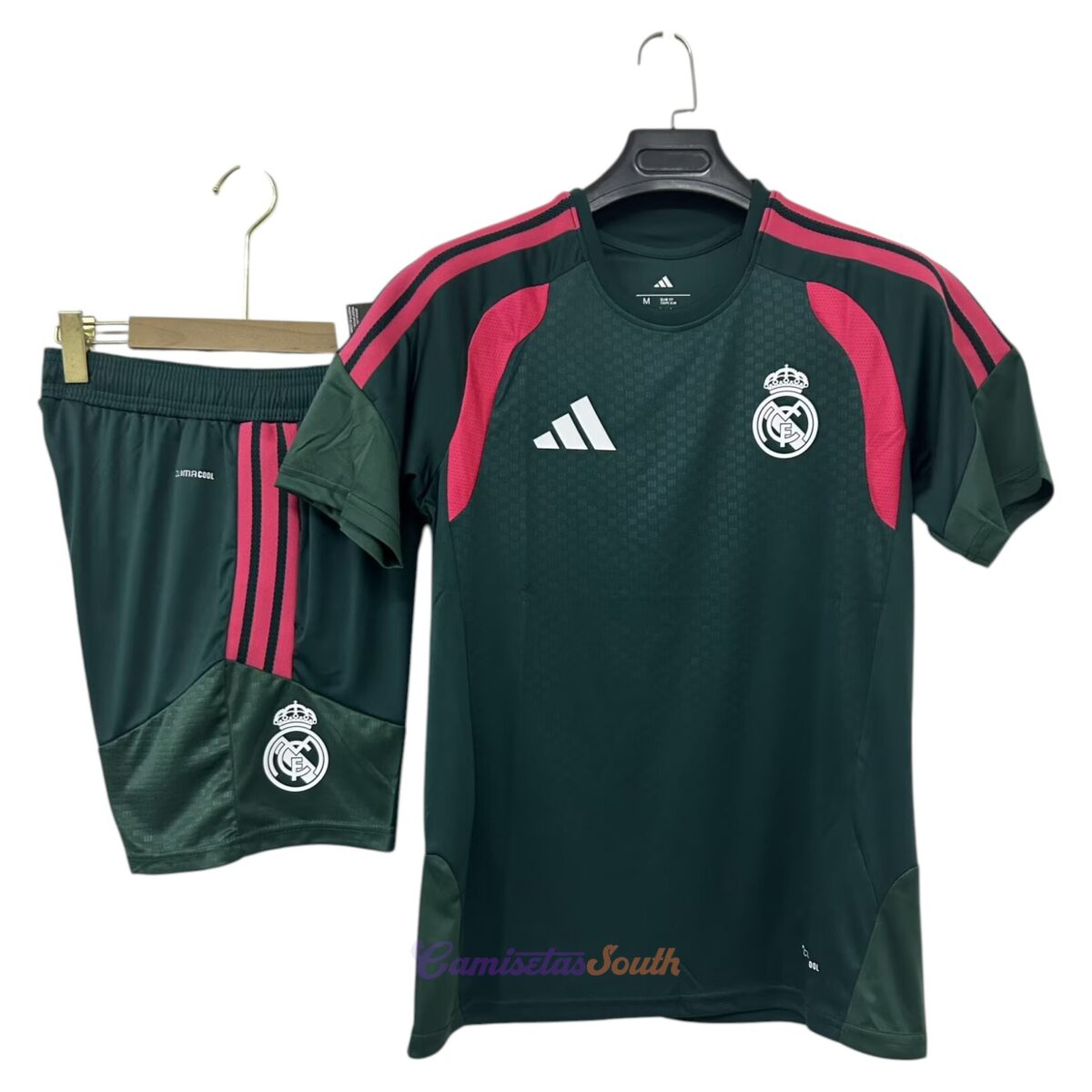 CONJUNTO DE ENTRENAMIENTO REAL MADRID 2026/27 VERSIÓN JUGADOR
