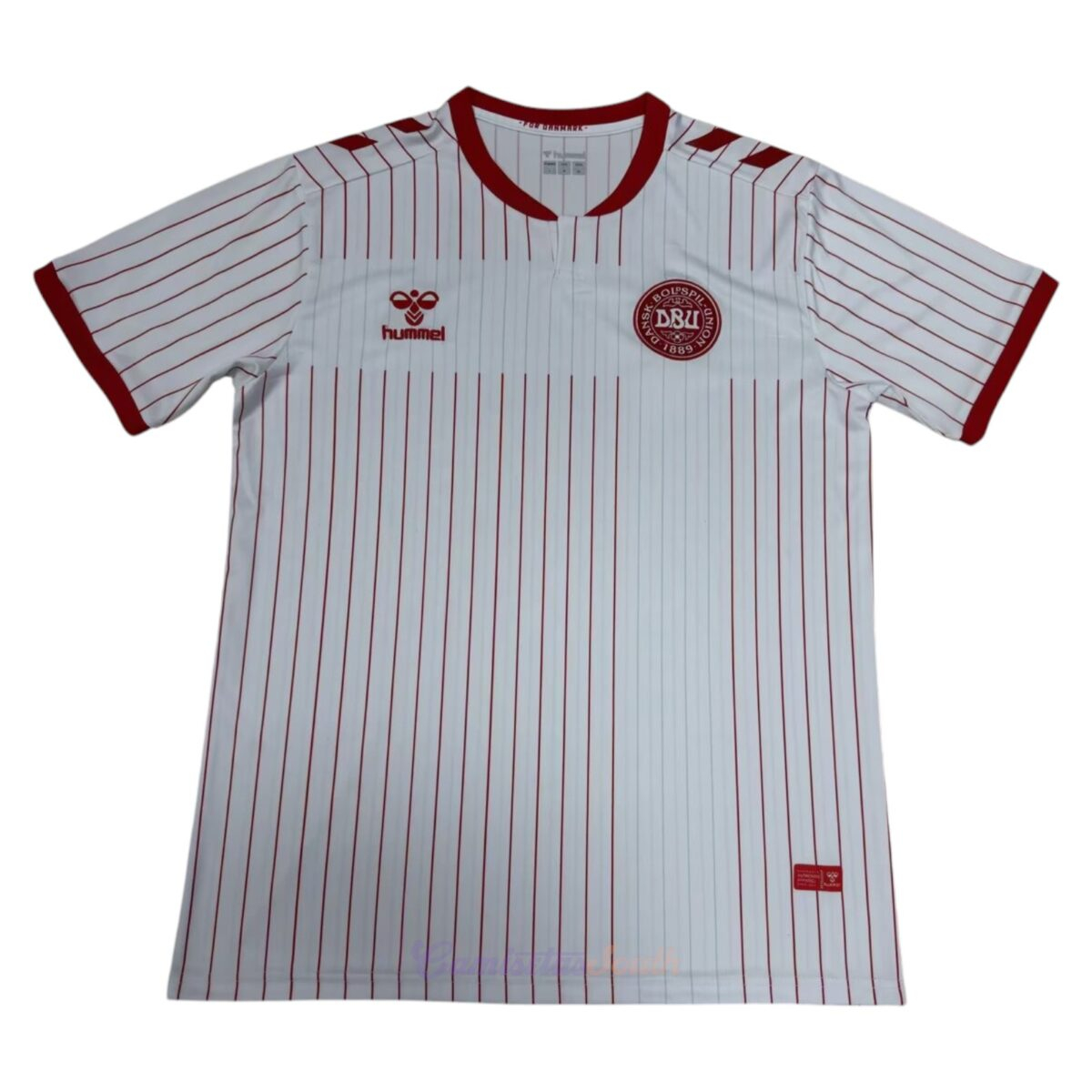 CAMISETA SEGUNDA EQUIPACIÓN DINAMARCA 2026 VERSIÓN FAN